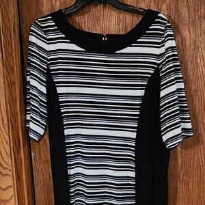 XL White House Black Market lined dress